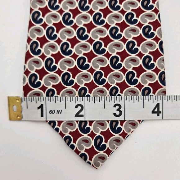Brooks Brothers Makers Neck Tie All Silk Red Blue Paisley USA 60 X 4 Long Wide - Picture 4 of 4